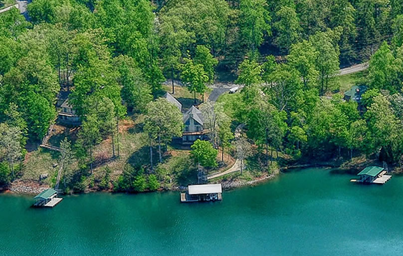 Cove Pointe Homes for Sale on Norris Lake - Lafollette, TN